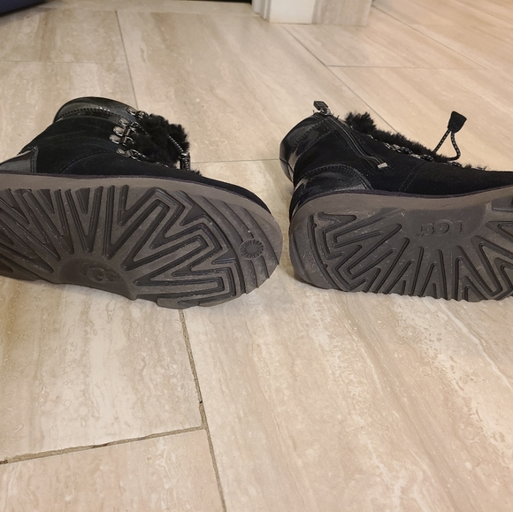 Girls Uggs style Vikki - Picture 2 of 4